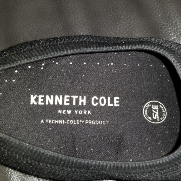 Shoes - Picture 2 of 5